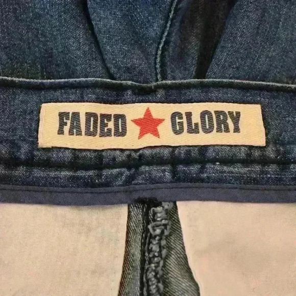 Vintage Faded Glory High-Rise Pleated Mom Jeans – Fits 8/10 - Picture 2 of 6